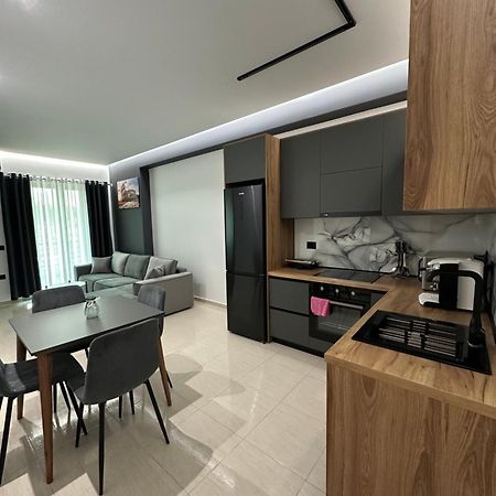 Gael Luxury Apartment ベラト エクステリア 写真