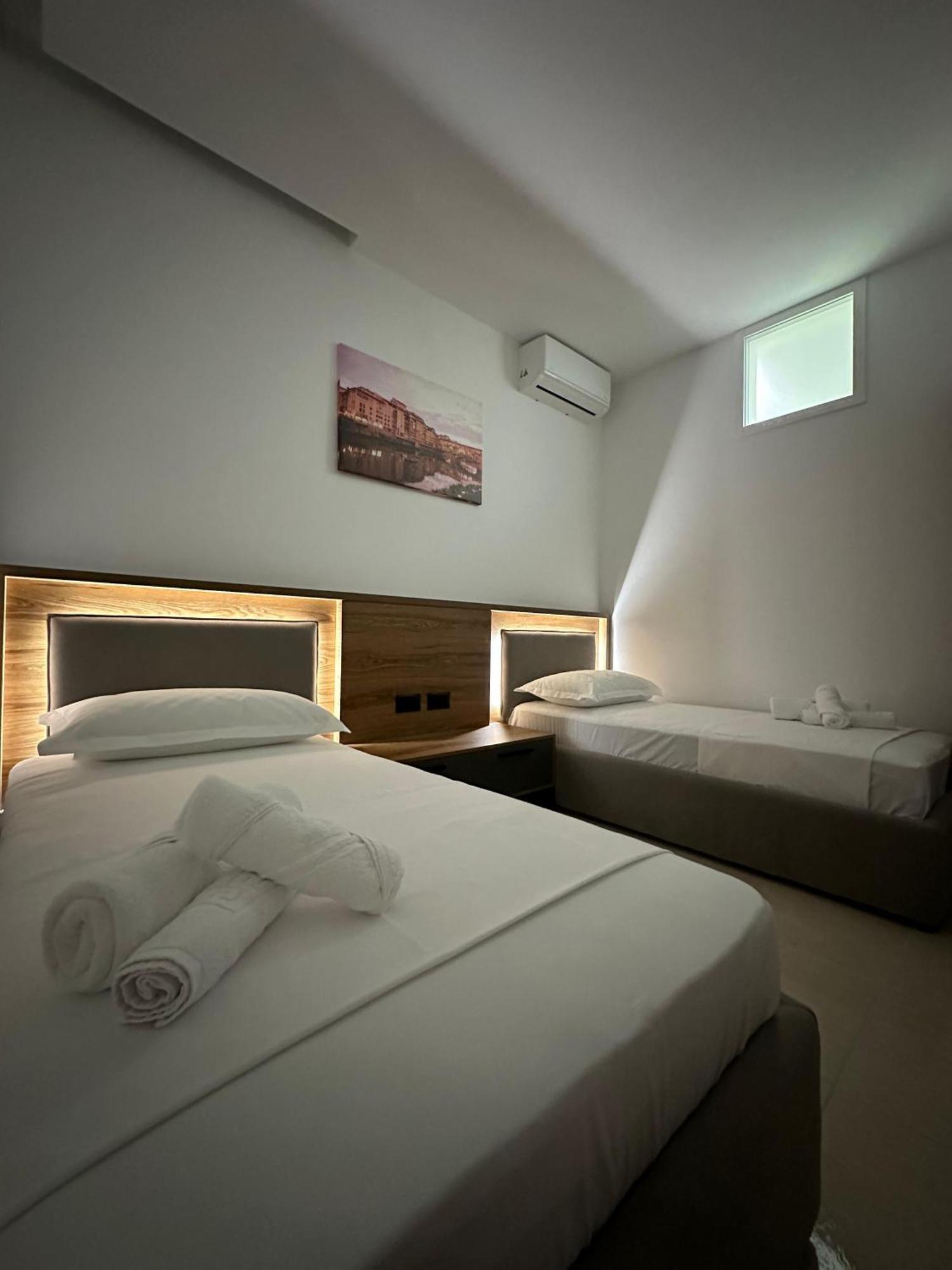 Gael Luxury Apartment ベラト エクステリア 写真