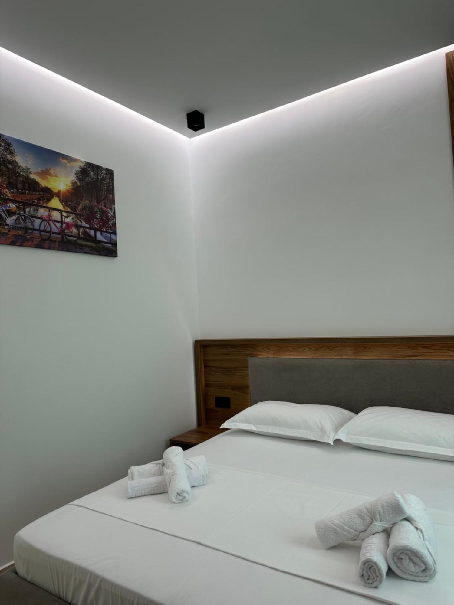 Gael Luxury Apartment ベラト エクステリア 写真