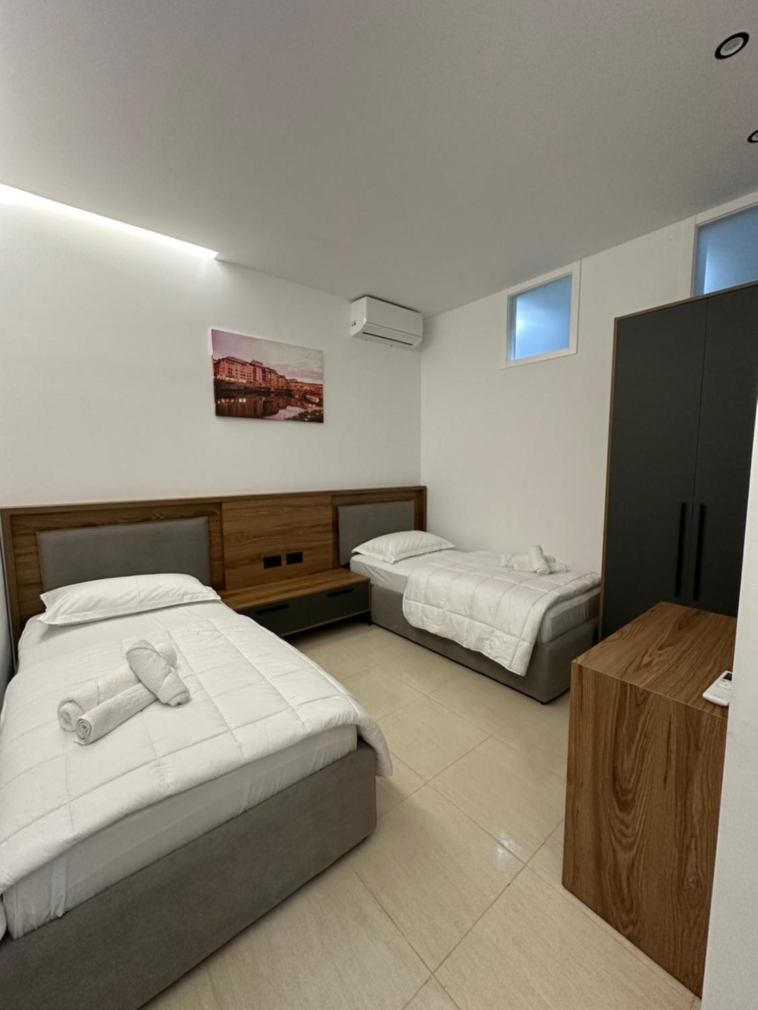 Gael Luxury Apartment ベラト エクステリア 写真