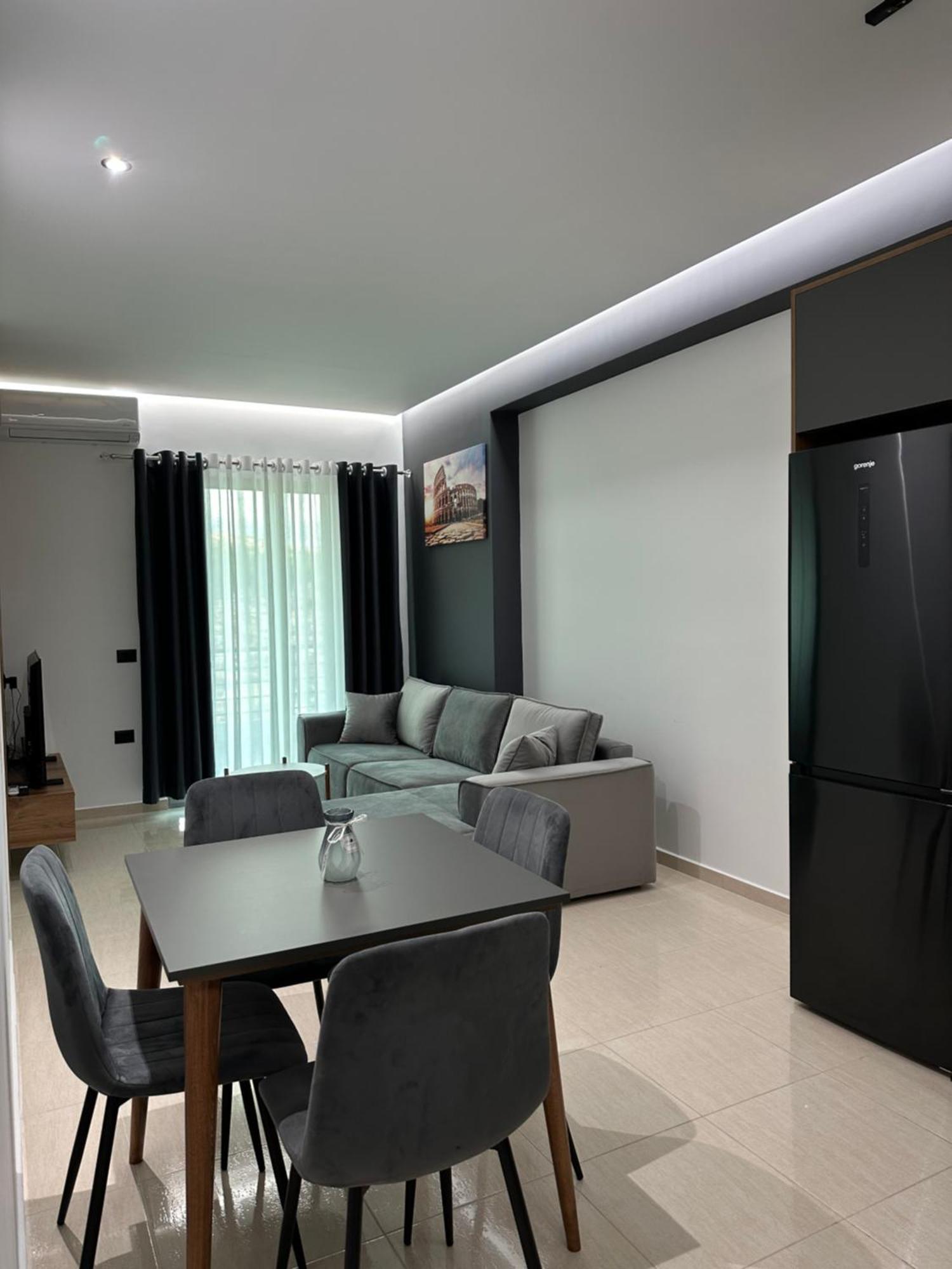Gael Luxury Apartment ベラト エクステリア 写真